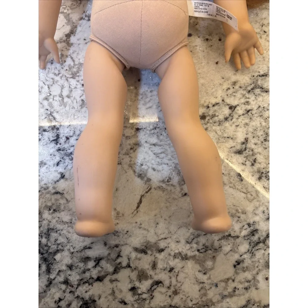 American Girl Doll 2017 Truly Me Number 61? Sleep Eyes Red Hair Green Eyes/Read